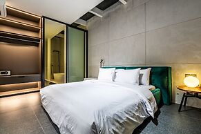 Alex Villas Complex N1