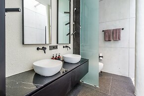 Alex Villas Complex N1