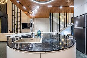 Alex Villas Complex N1