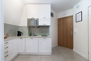 Róża Wiatrów Beachside by Renters