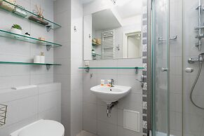 Róża Wiatrów Beachside by Renters