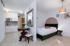 Róża Wiatrów Beachside by Renters