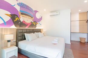 Nine-Kai-Mon Boutique Hotel
