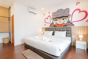 Nine-Kai-Mon Boutique Hotel
