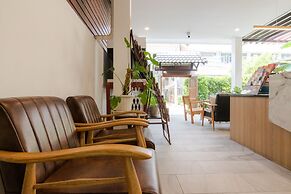 Nine-Kai-Mon Boutique Hotel