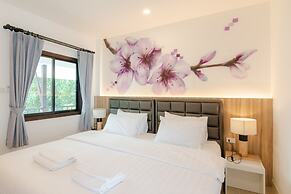Nine-Kai-Mon Boutique Hotel