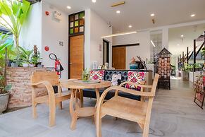 Nine-Kai-Mon Boutique Hotel