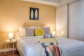 Waterfront Boutique Suites