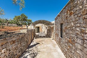 2422 Il Trullo di Erna by Barbarhouse