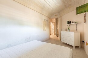 2422 Il Trullo di Erna by Barbarhouse