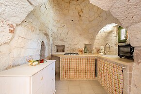 2422 Il Trullo di Erna by Barbarhouse