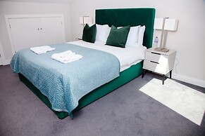 High Life Luxury Serviced Apartments