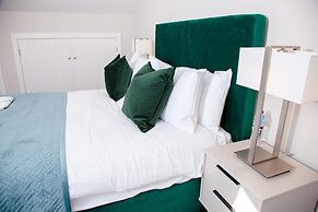 High Life Luxury Serviced Apartments