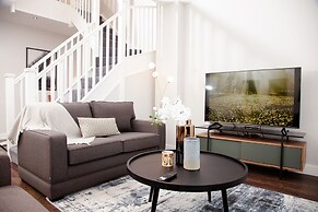 High Life Luxury Serviced Apartments