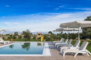 Eleni Luxury Villa by White Dream Villas