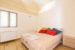 2943 Casa Marangi by Barbarhouse