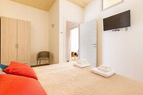 2943 Casa Marangi by Barbarhouse