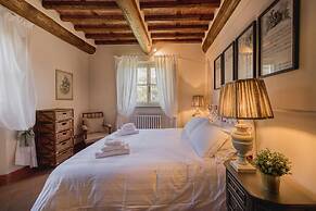 Jacopo Farmhouse Apartment in Wine Resort in Lucca