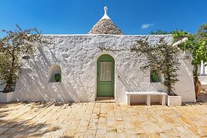 1978 Borgo Maresca by Perle di Puglia