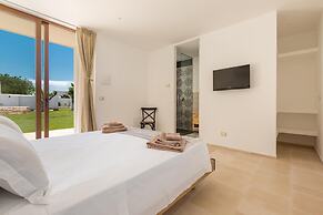 1978 Borgo Maresca by Perle di Puglia