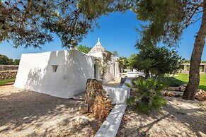 1978 Borgo Maresca by Perle di Puglia