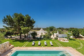 1978 Borgo Maresca by Perle di Puglia