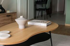 Dazzling 1BR Apartment in Koukaki