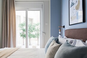 Dazzling 1BR Apartment in Koukaki