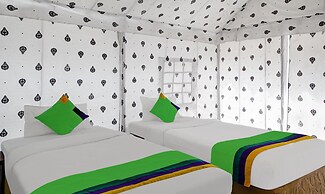 Hotel Hinduja Luxury Camp & Resort