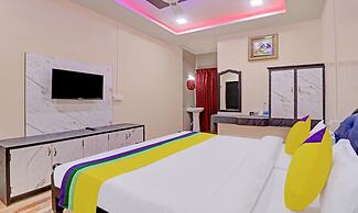 Itsy Hotels Hill Town, 500 Mtrs From Madikeri Fort