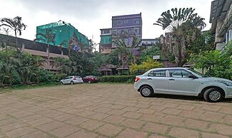 Itsy Hotels Hill Town, 500 Mtrs From Madikeri Fort