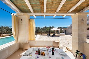 2822 Marì Trullo by Perle di Puglia