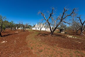 2822 Marì Trullo by Perle di Puglia