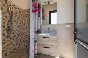 2822 Marì Trullo by Perle di Puglia