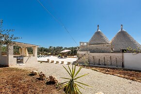 2822 Marì Trullo by Perle di Puglia