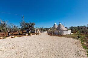 2822 Marì Trullo by Perle di Puglia