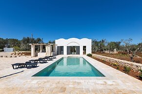 2822 Marì Trullo by Perle di Puglia