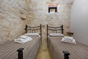 2822 Marì Trullo by Perle di Puglia