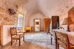 1822 Masseria Acciano by Perle di Puglia