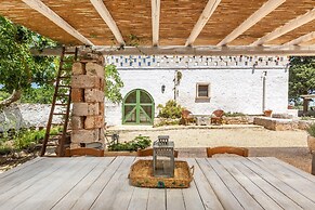 1822 Masseria Acciano by Perle di Puglia