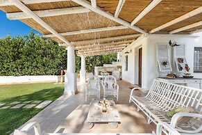 2500 Trulli La Formosa by Perle di Puglia