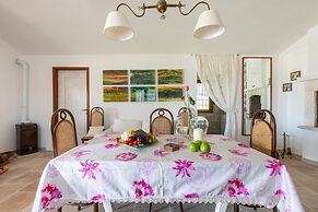 2500 Trulli La Formosa by Perle di Puglia