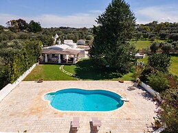 2500 Trulli La Formosa by Perle di Puglia