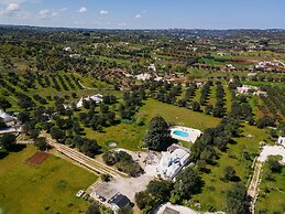 2500 Trulli La Formosa by Perle di Puglia