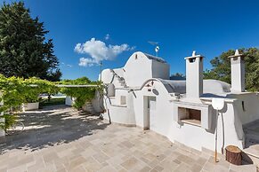 2500 Trulli La Formosa by Perle di Puglia