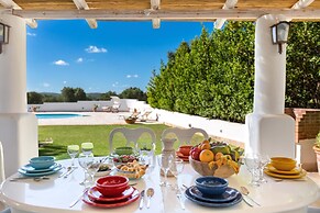 2500 Trulli La Formosa by Perle di Puglia