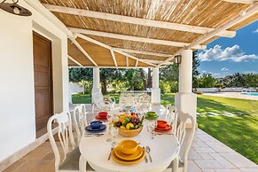 2500 Trulli La Formosa by Perle di Puglia