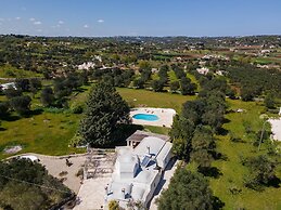 2500 Trulli La Formosa by Perle di Puglia