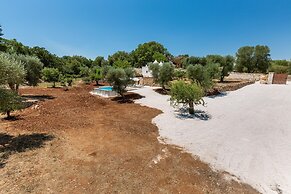 2495 Trullo I Tre Fichi by Perle di Puglia