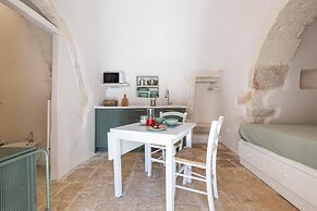 2495 Trullo I Tre Fichi by Perle di Puglia